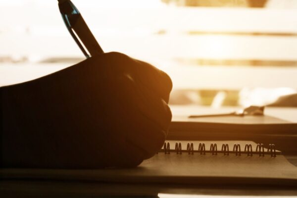 Göran Söderin säger, “Berättande är mänsklighetens äldsta konst.”