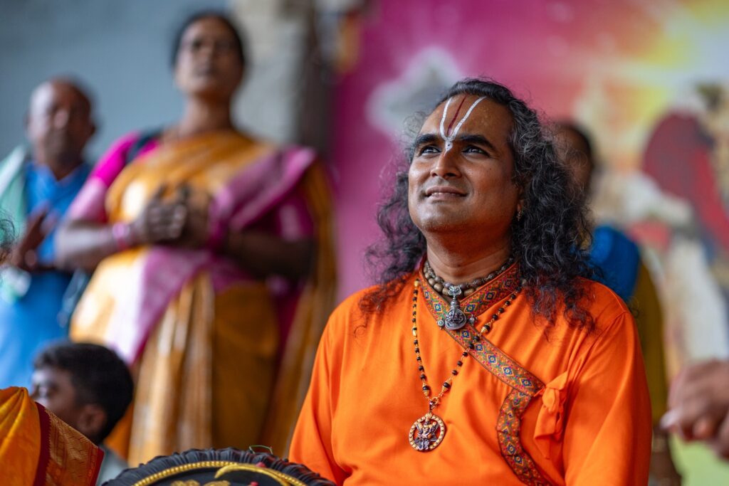 Bhakti Marga - Paramahamsa Vishwananda
