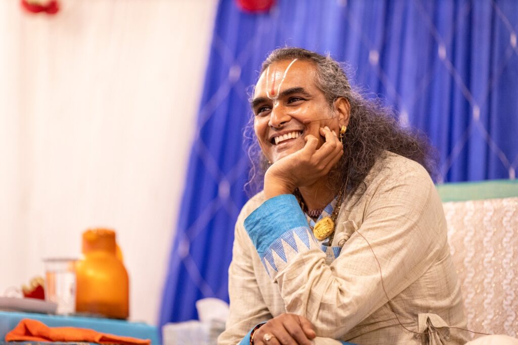 Bhakti Marga - Paramahamsa Vishwananda

